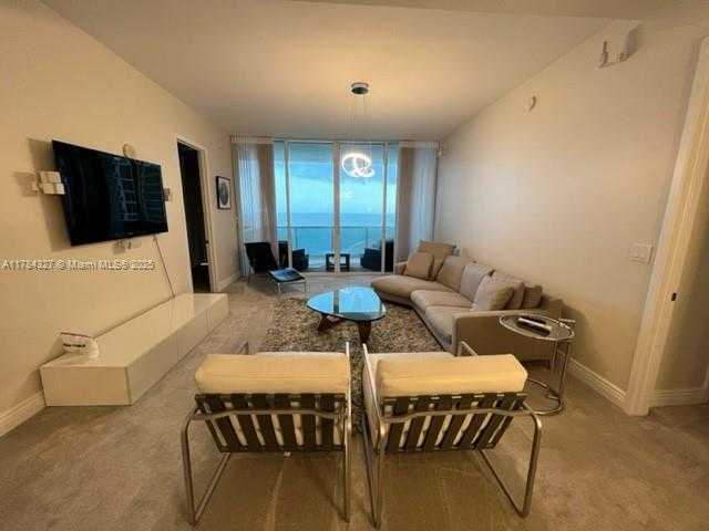 Small Image of 18101 #1804, Sunny Isles Beach Number 2