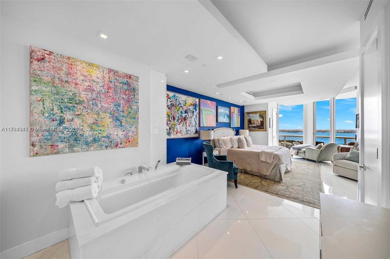 Small Image of 4779 COLLINS AVE #PH4306, Miami Beach Number 9
