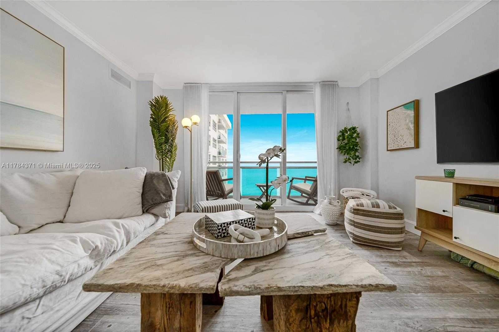 Small Image of 6917 COLLINS AVE #1409, Miami Beach Number 11