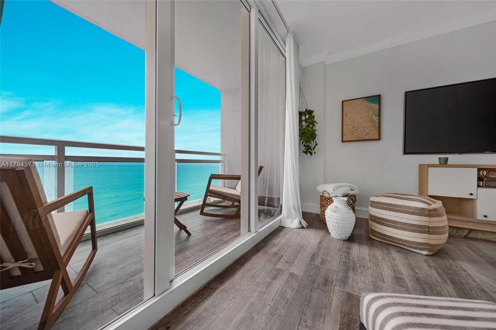 Small Image of 6917 COLLINS AVE #1409, Miami Beach Number 28