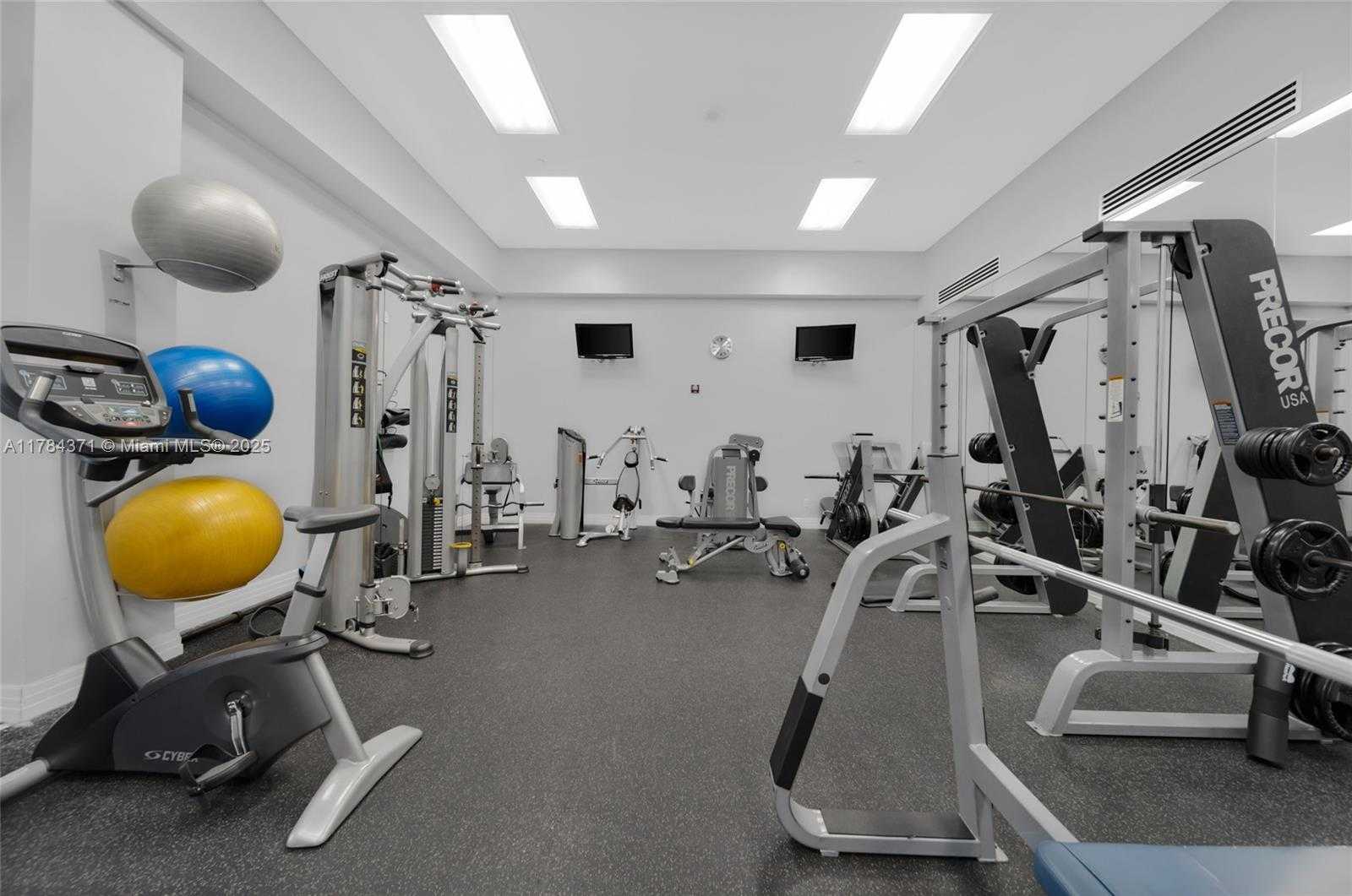 Small Image of 6917 COLLINS AVE #1409, Miami Beach Number 33