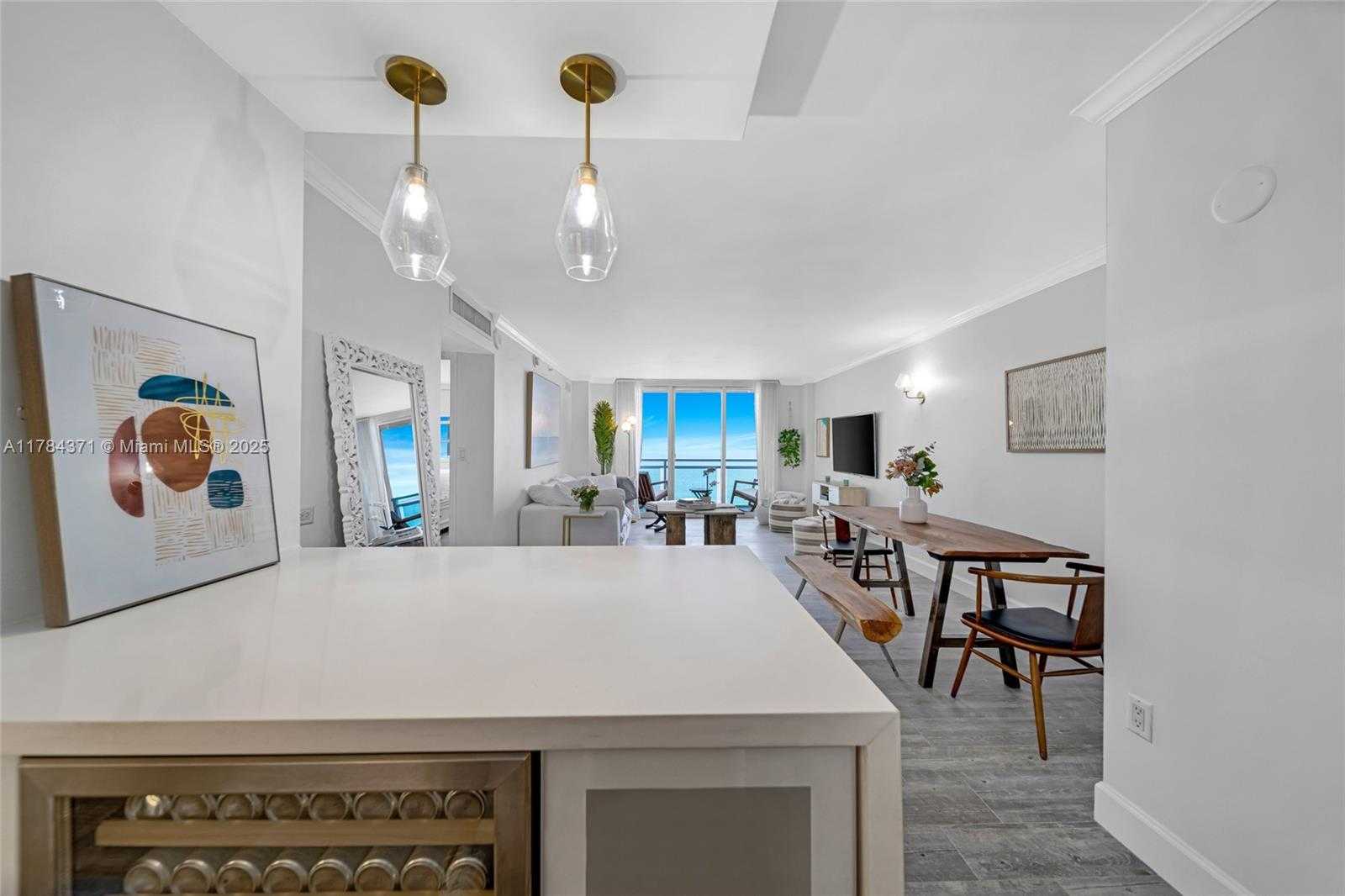 Small Image of 6917 COLLINS AVE #1409, Miami Beach Number 8