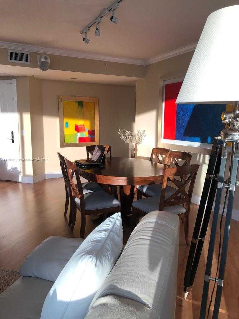 Small Image of 3370 HIDDEN BAY DR #712, Aventura Number 13