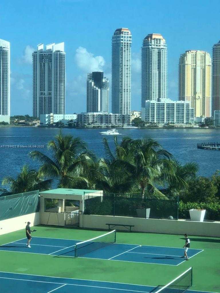 Small Image of 3370 HIDDEN BAY DR #712, Aventura Number 16
