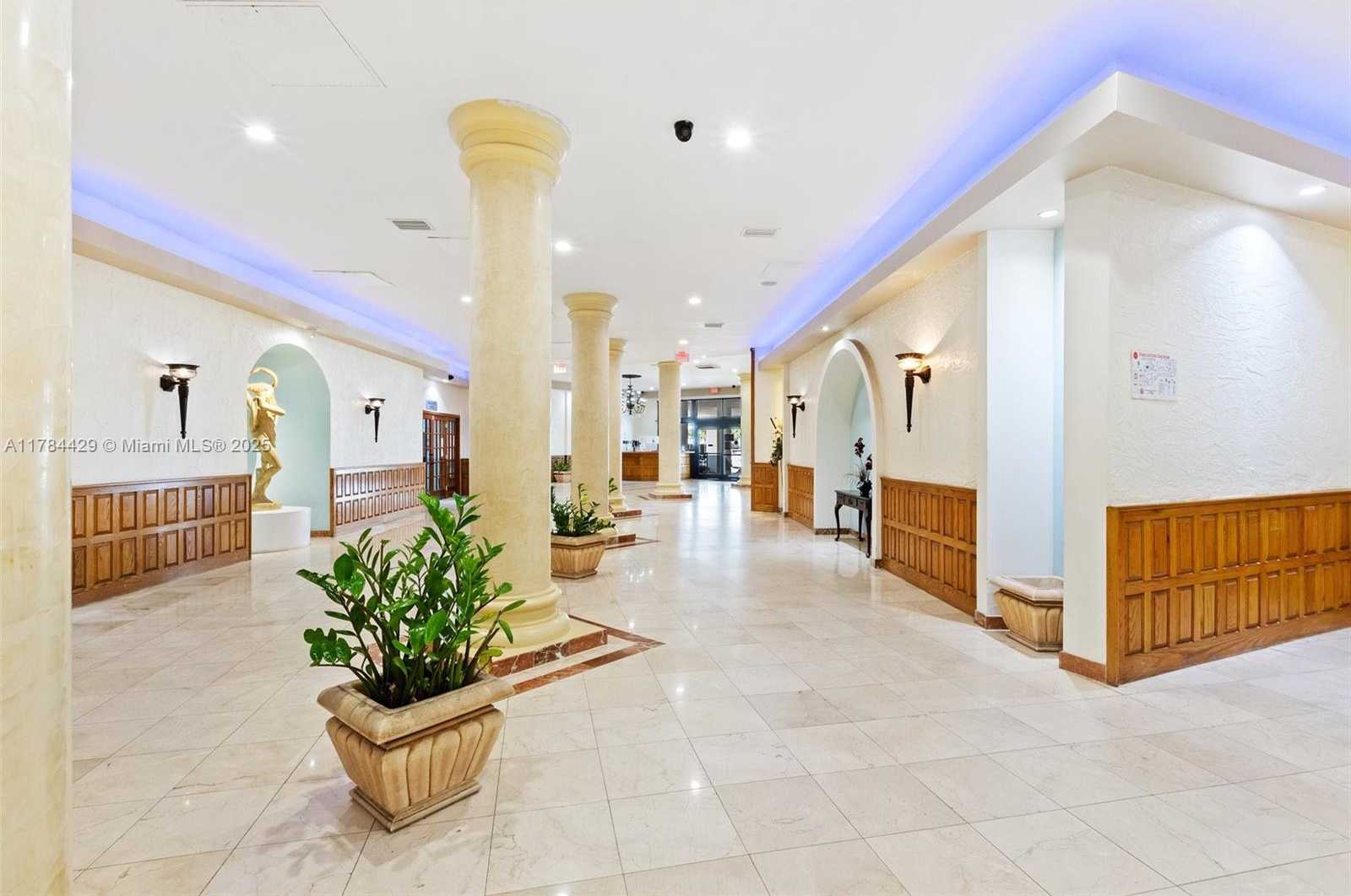 Small Image of 3725 SOUTH OCEAN DR #921, Hollywood Number 21