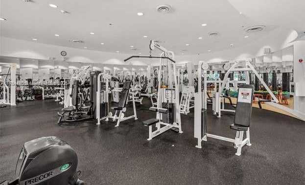 Small Image of 5600 COLLINS AVE #5A, Miami Beach Number 23