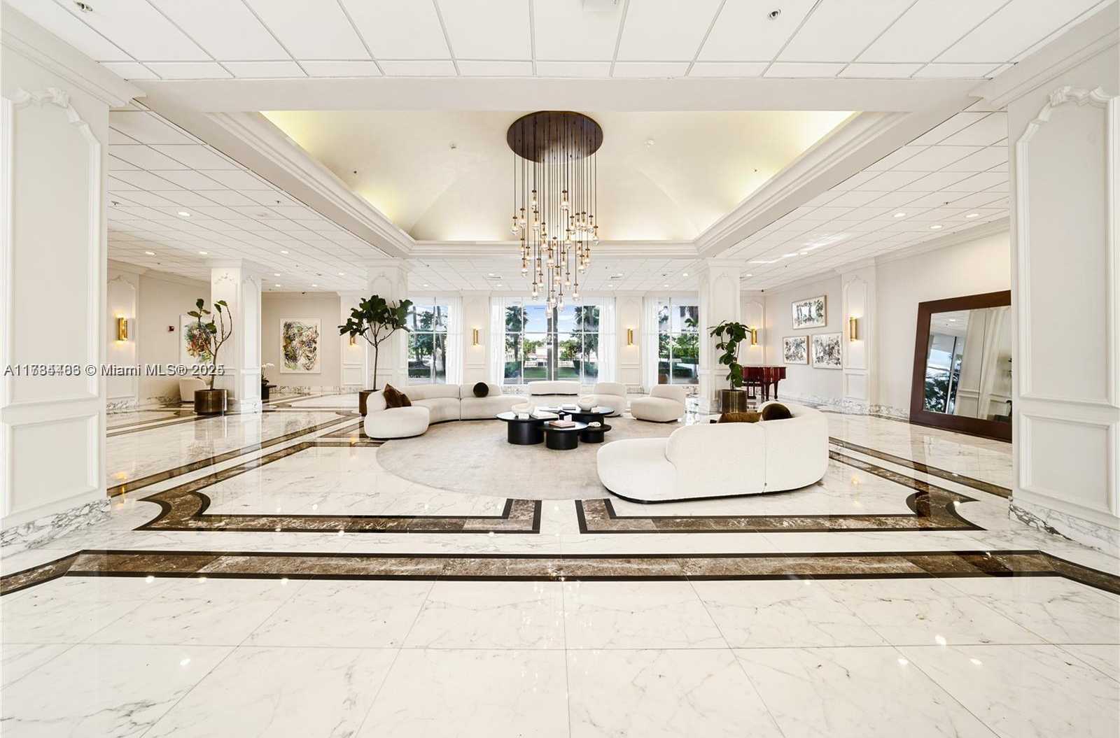 Small Image of 5600 COLLINS AVE #5A, Miami Beach Number 26
