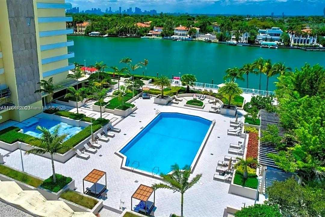 Small Image of 5600 COLLINS AVE #5A, Miami Beach Number 28