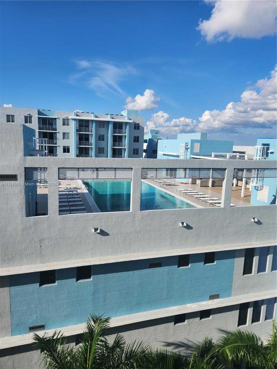 Small Image of 7875 NORTH WEST 107TH AVE #711, Doral Number 16