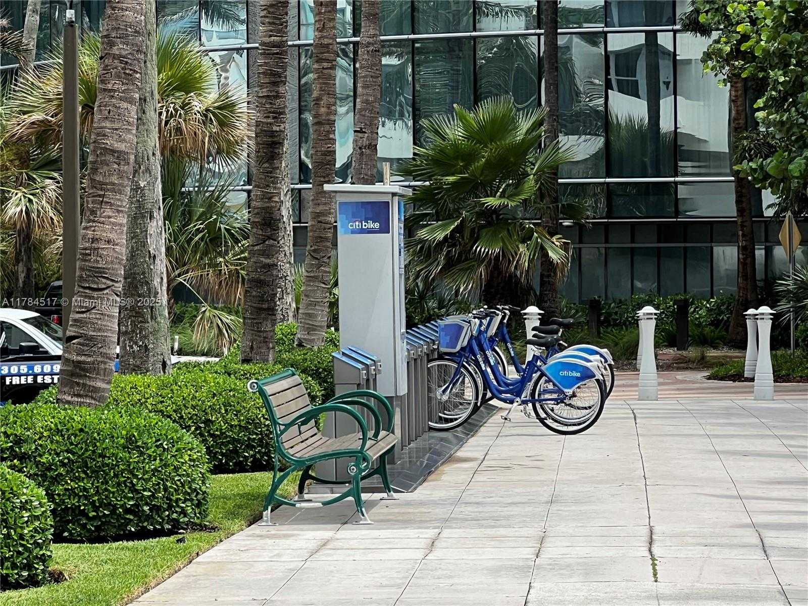 Small Image of 2899 COLLINS AVE #1146, Miami Beach Number 25