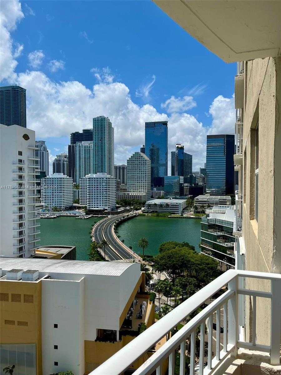 Small Image of 770 CLAUGHTON ISLAND DR #1908, Miami Number 3