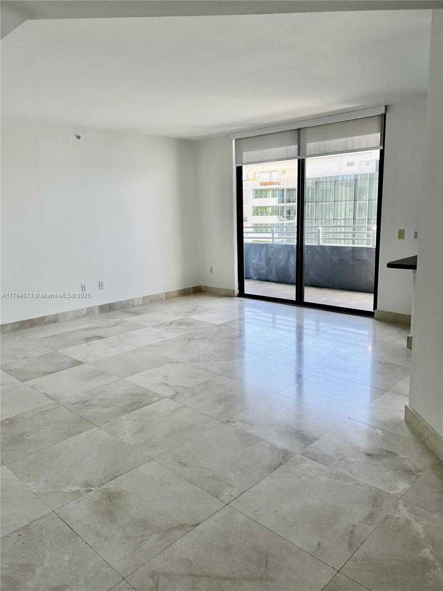 Small Image of 1330 WEST AVE #1604, Miami Beach Number 6