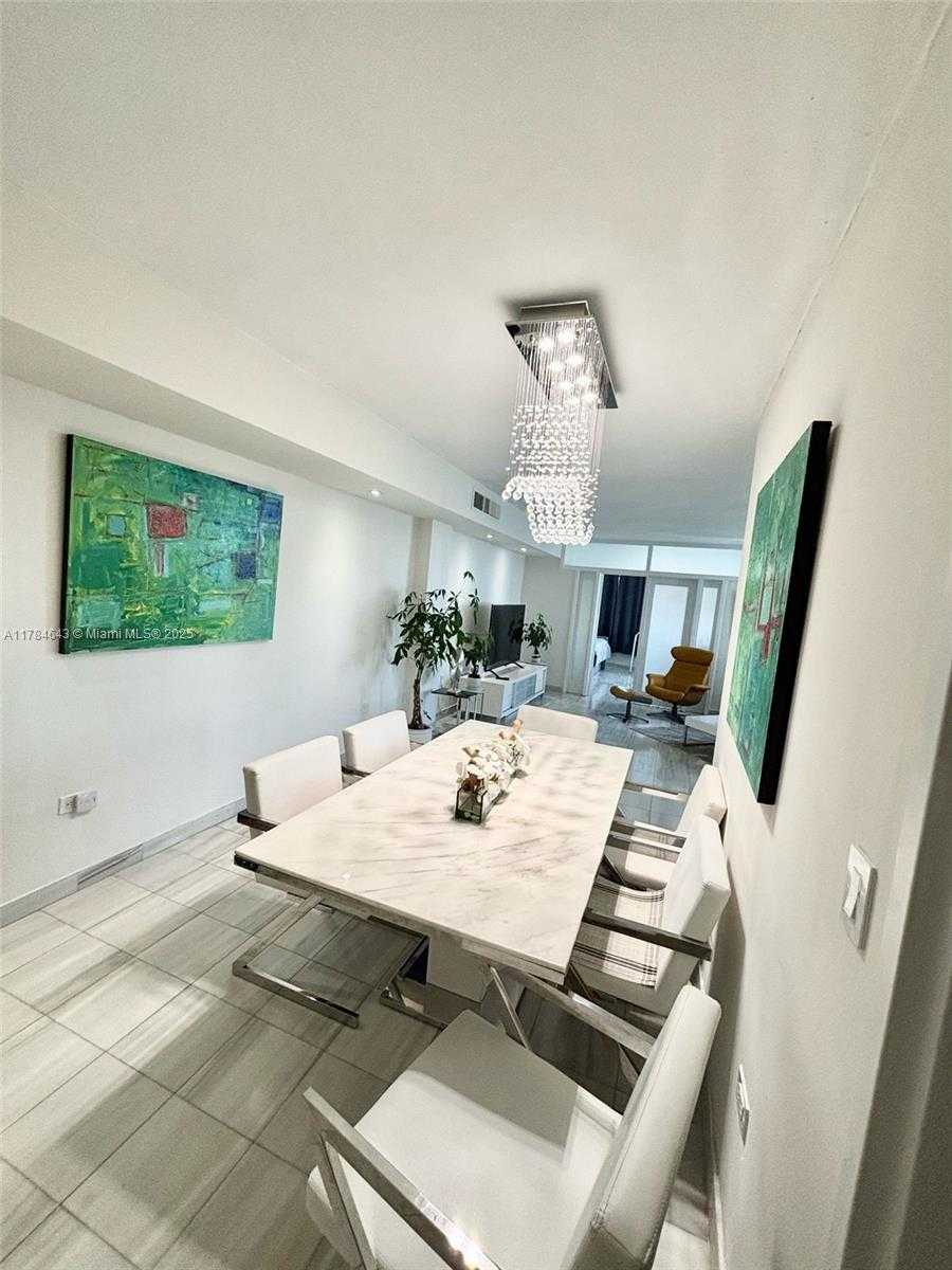 Small Image of 905 BRICKELL BAY DR #1930, Miami Number 11