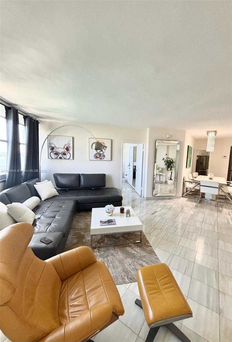 Small Image of 905 BRICKELL BAY DR #1930, Miami Number 18