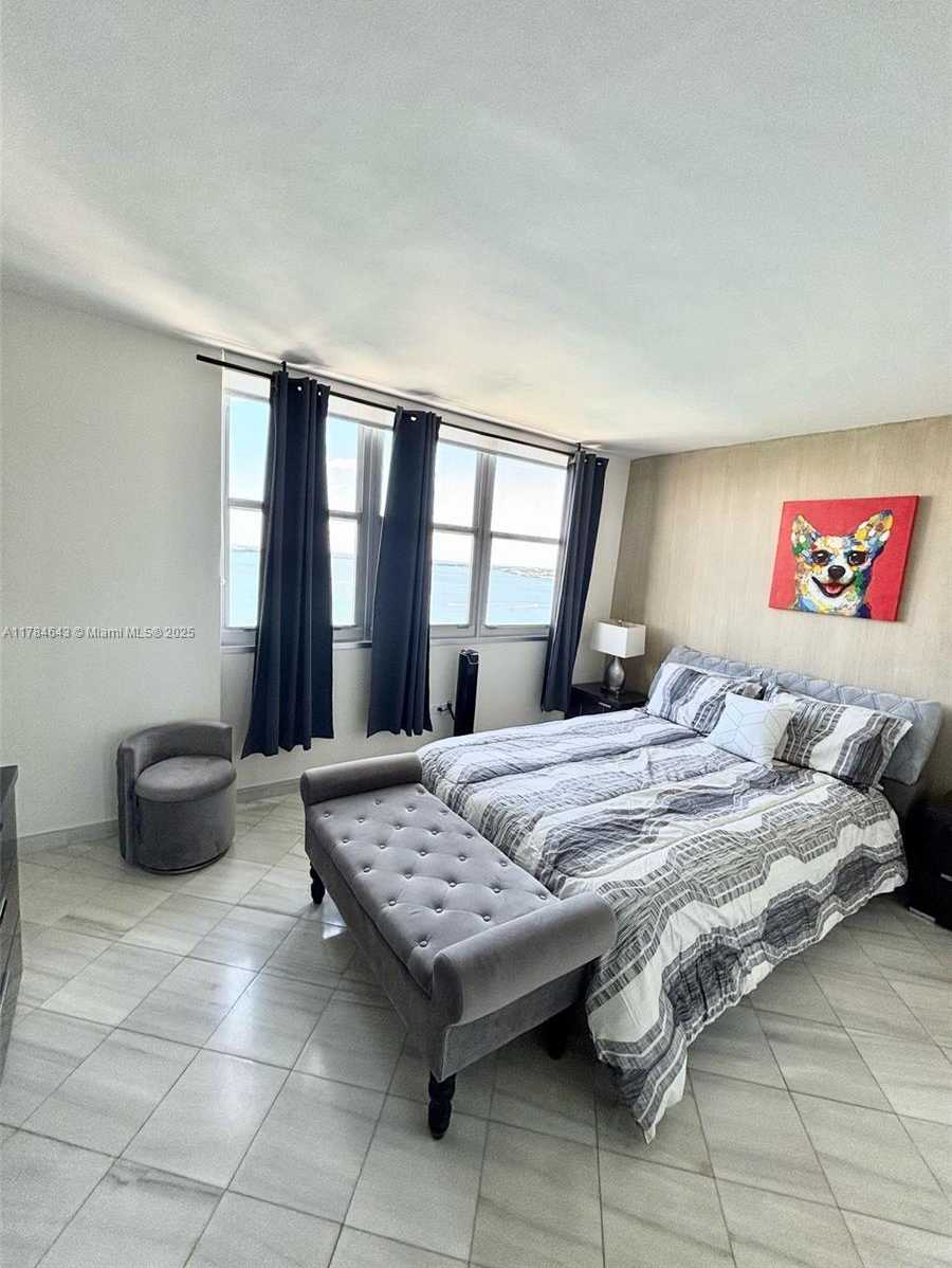 Small Image of 905 BRICKELL BAY DR #1930, Miami Number 26