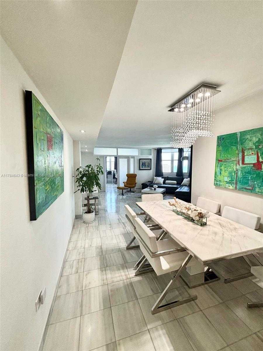Small Image of 905 BRICKELL BAY DR #1930, Miami Number 6