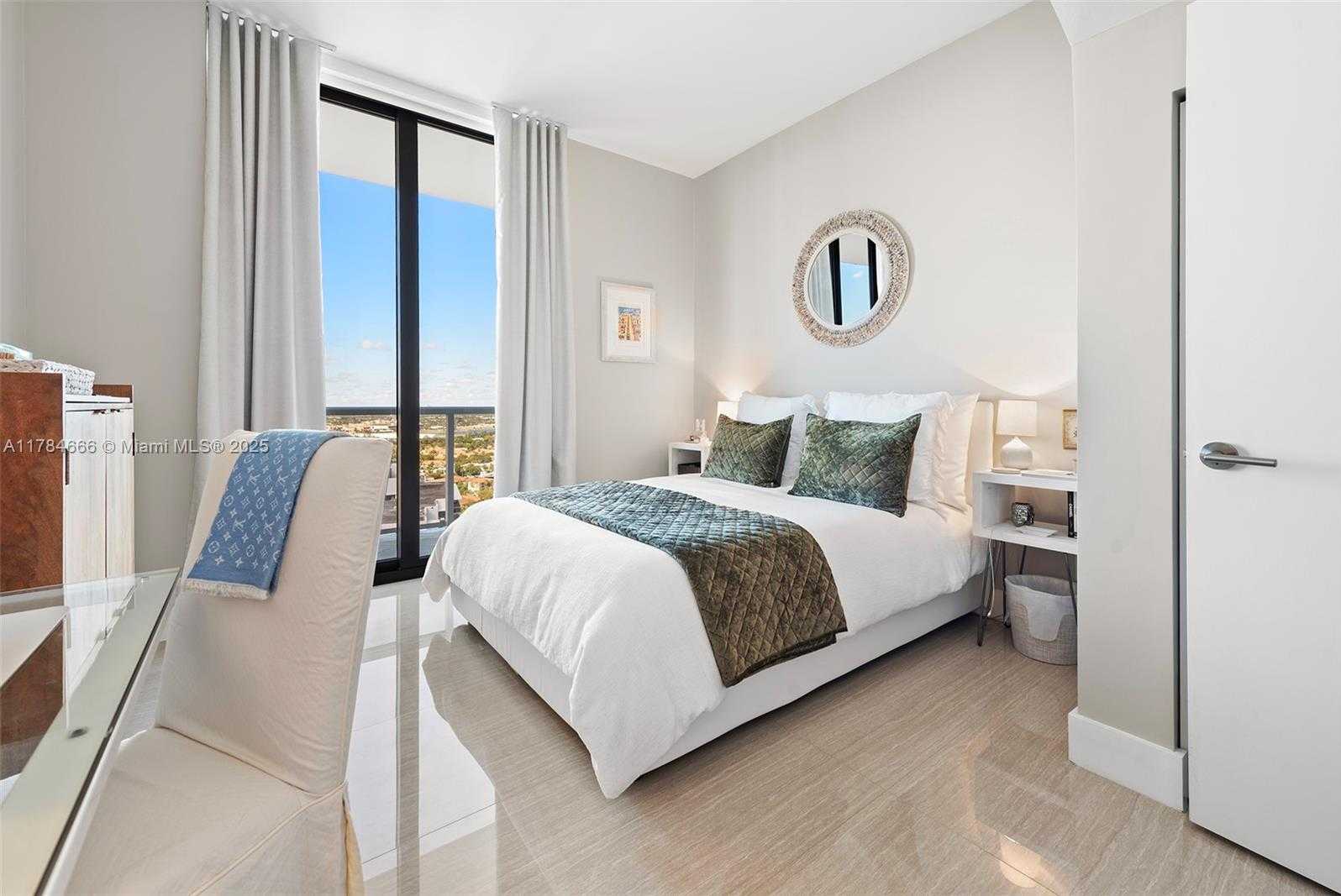 Small Image of 20281 EAST COUNTRY CLUB DR #PH7, Aventura Number 35