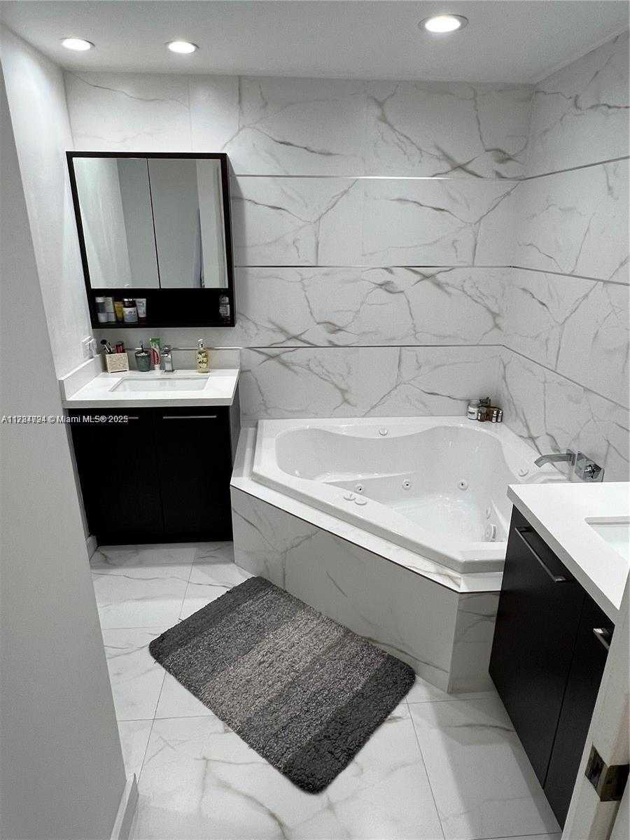 Small Image of 9805 NORTH WEST 52ND ST #512, Doral Number 12