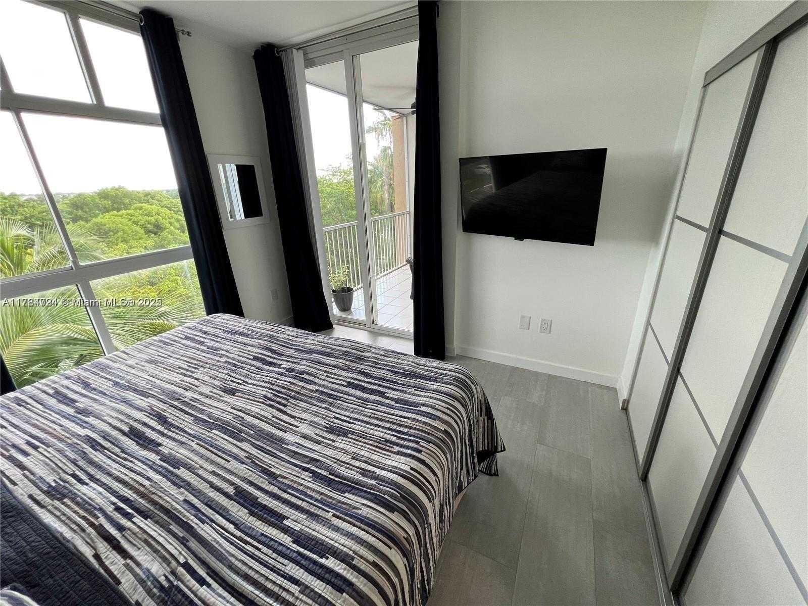Small Image of 9805 NORTH WEST 52ND ST #512, Doral Number 26