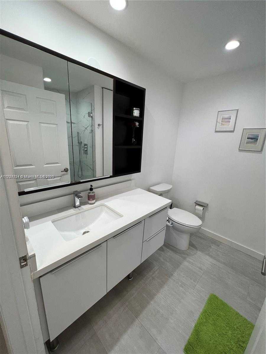 Small Image of 9805 NORTH WEST 52ND ST #512, Doral Number 27