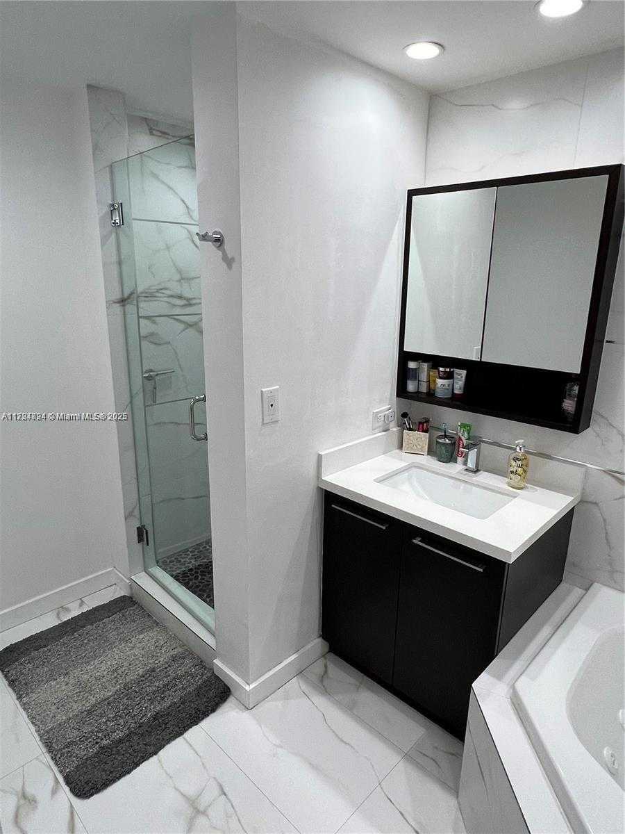 Small Image of 9805 NORTH WEST 52ND ST #512, Doral Number 29