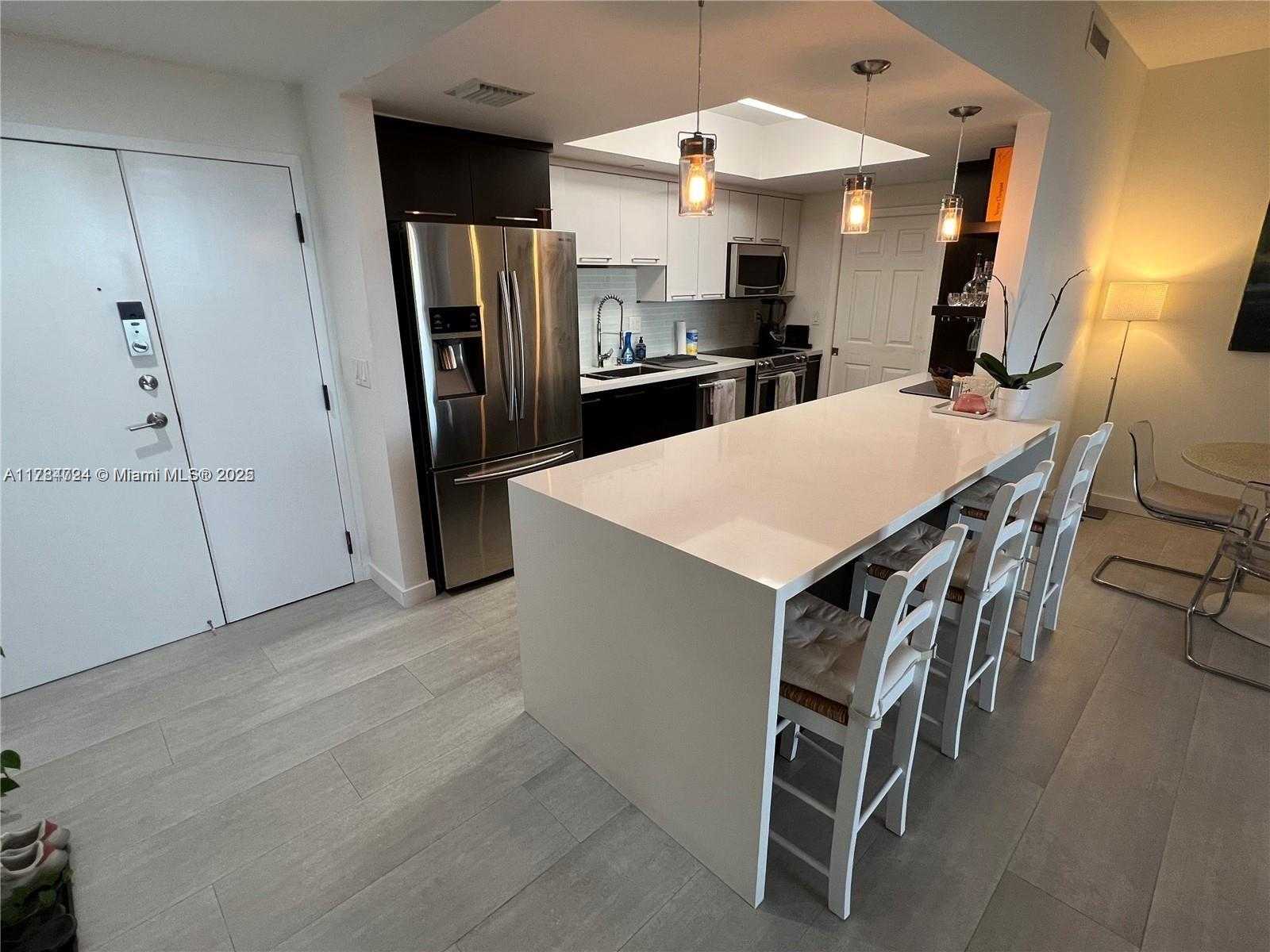 Small Image of 9805 NORTH WEST 52ND ST #512, Doral Number 4