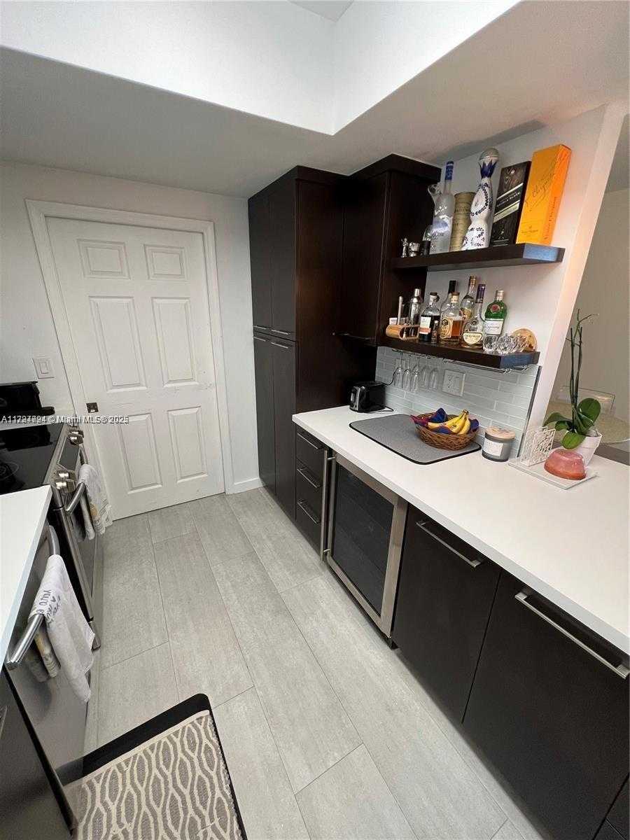 Small Image of 9805 NORTH WEST 52ND ST #512, Doral Number 7