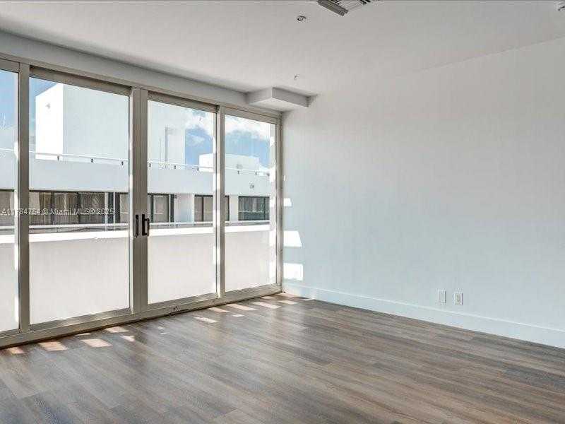 Small Image of 9499 COLLINS AVE #PH-03, Surfside Number 28