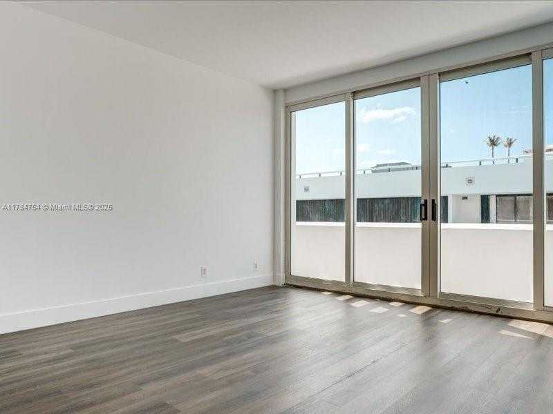 Small Image of 9499 COLLINS AVE #PH-03, Surfside Number 33