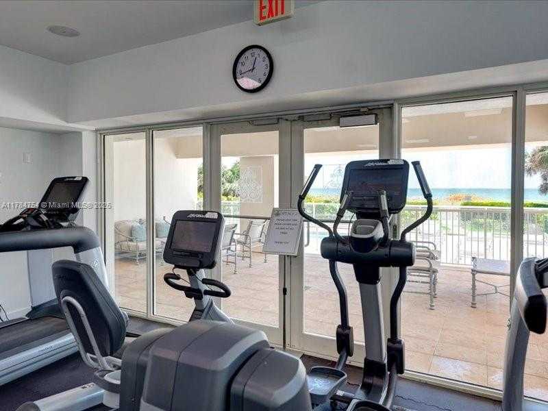 Small Image of 9499 COLLINS AVE #PH-03, Surfside Number 60