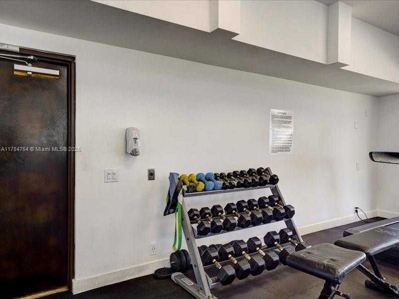 Small Image of 9499 COLLINS AVE #PH-03, Surfside Number 61