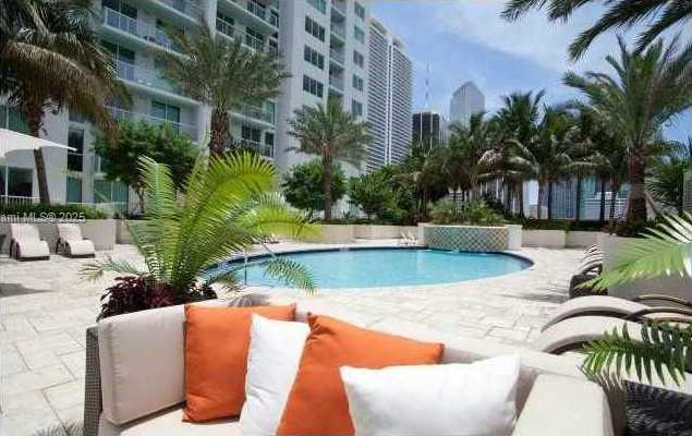 Small Image of 244 BISCAYNE BLVD #240, Miami Number 12
