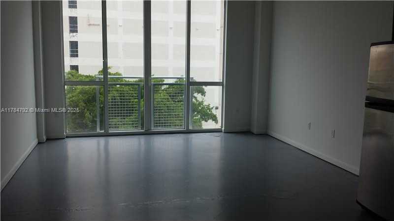 Small Image of 244 BISCAYNE BLVD #240, Miami Number 5