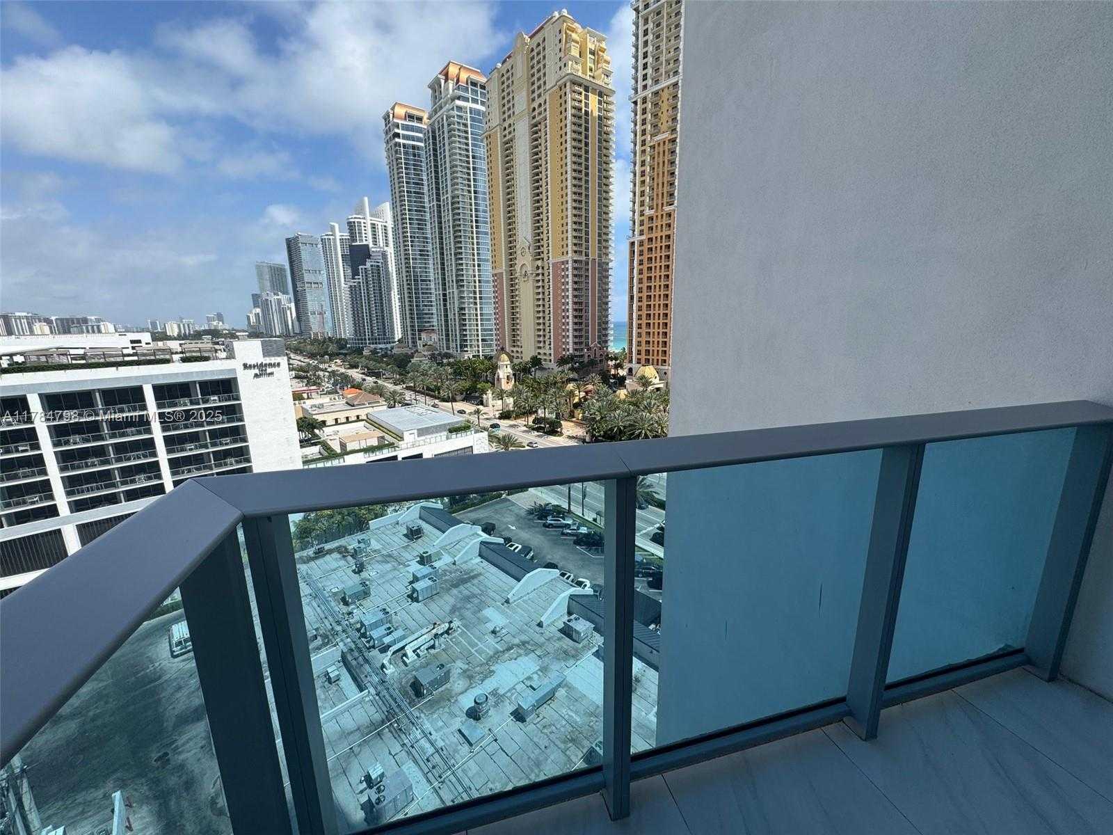 Small Image of 17550 COLLINS AVE #1005, Sunny Isles Beach Number 13