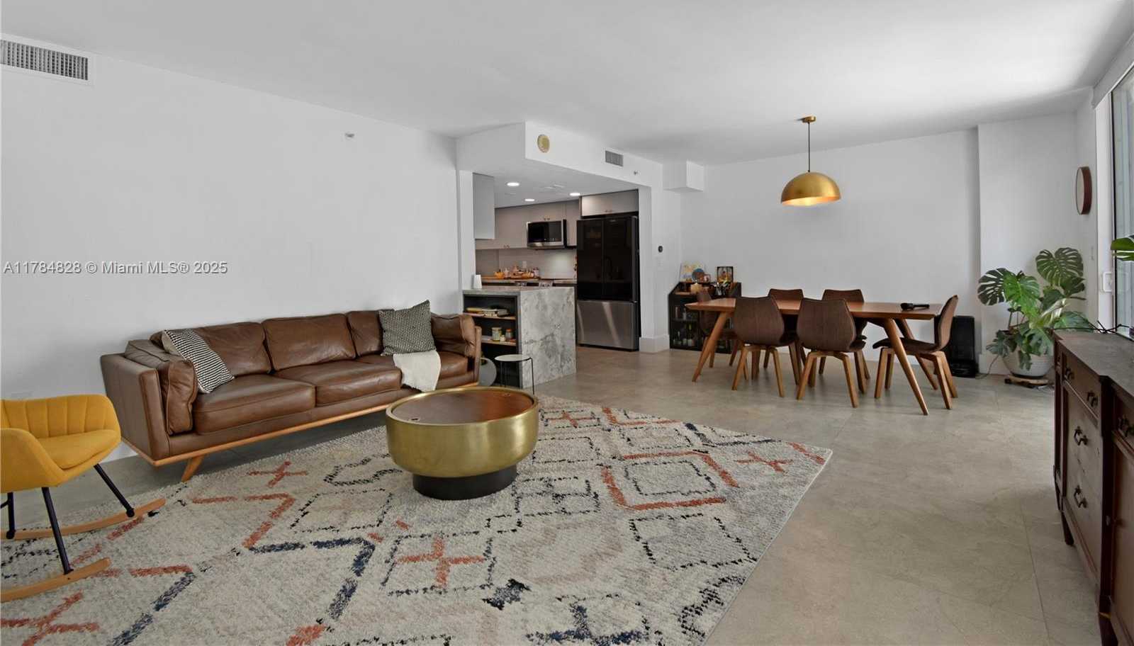 Small Image of 1800 NORTH BAYSHORE DR #1003, Miami Number 13