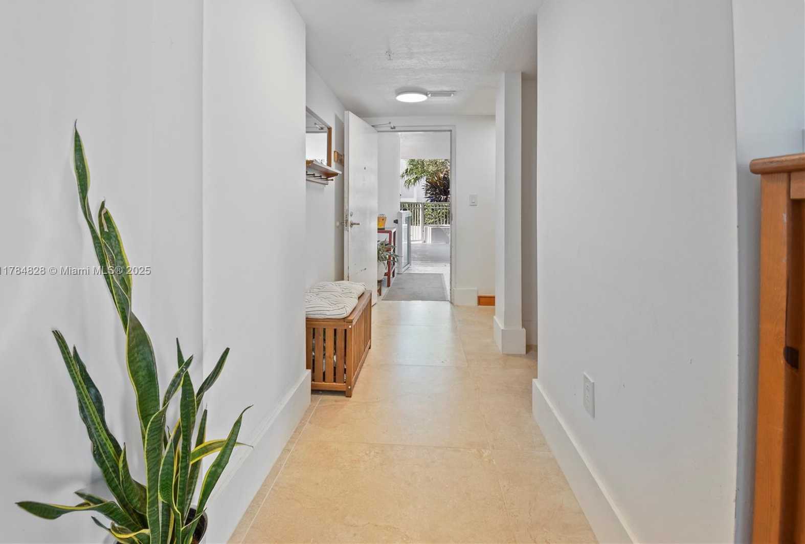 Small Image of 1800 NORTH BAYSHORE DR #1003, Miami Number 20