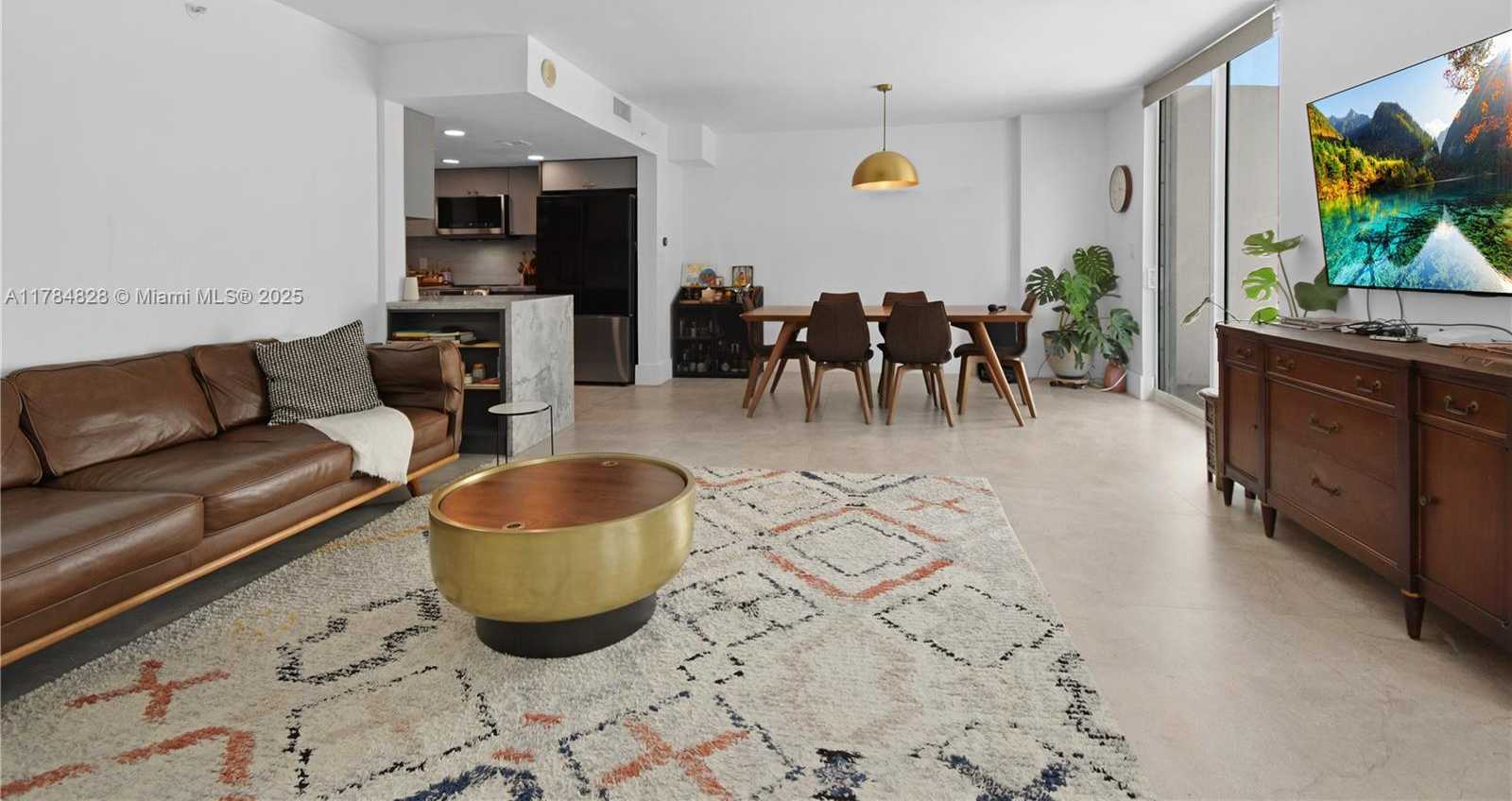 Small Image of 1800 NORTH BAYSHORE DR #1003, Miami Number 3