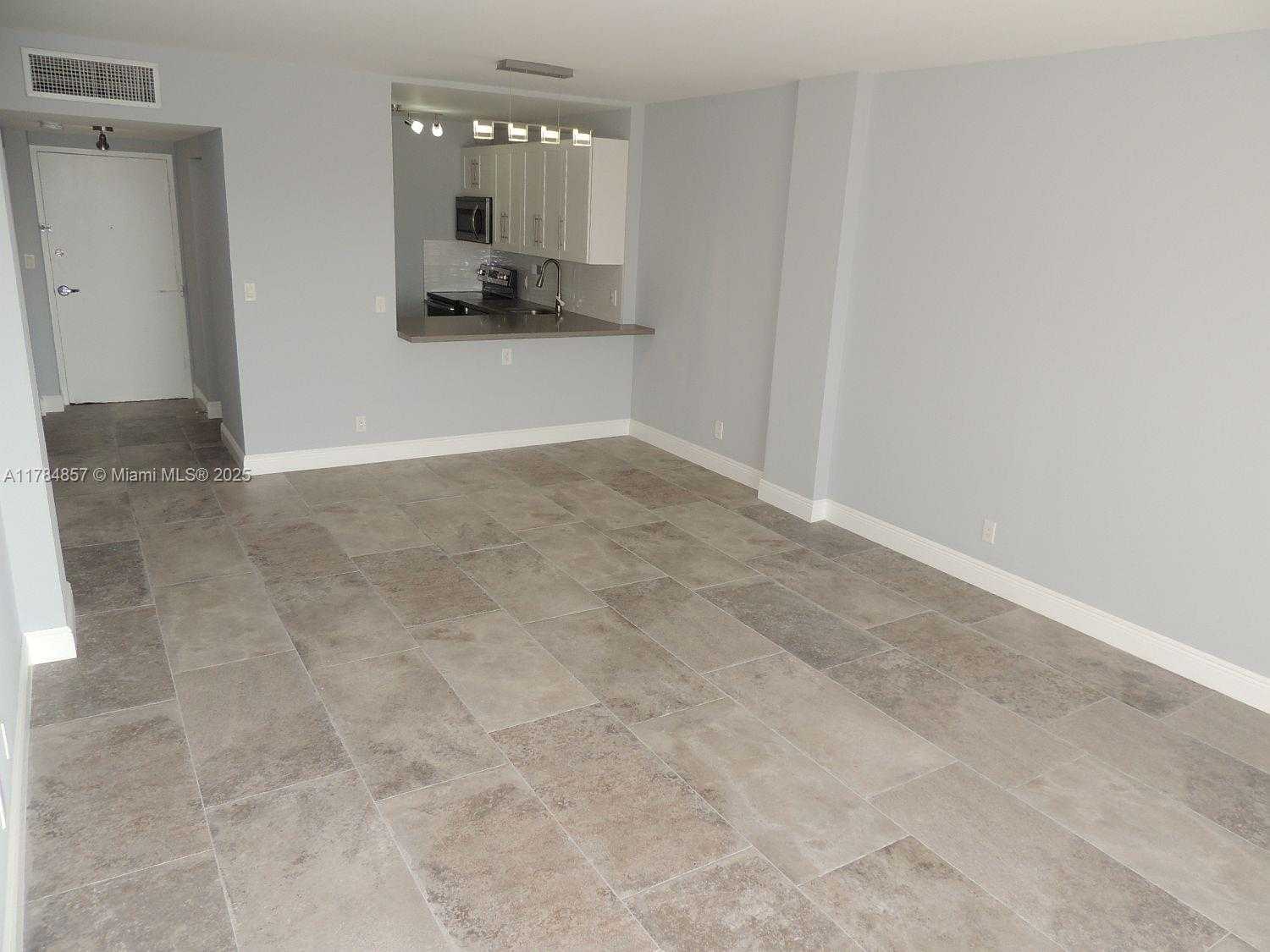 Small Image of 1455 NORTH TREASURE DR #6N, North Bay Village Number 11