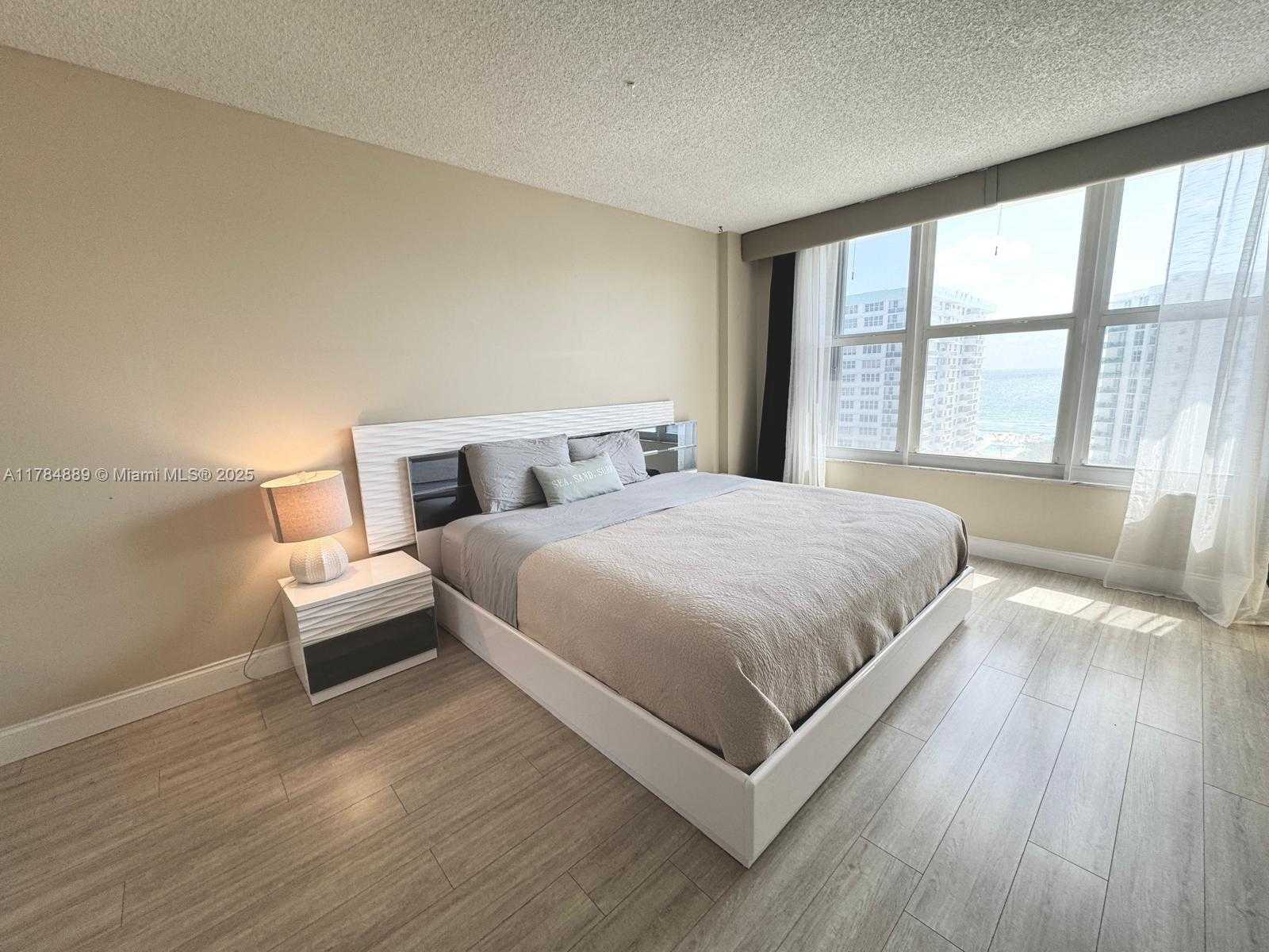 Small Image of 3800 SOUTH OCEAN DR #1119, Hollywood Number 31