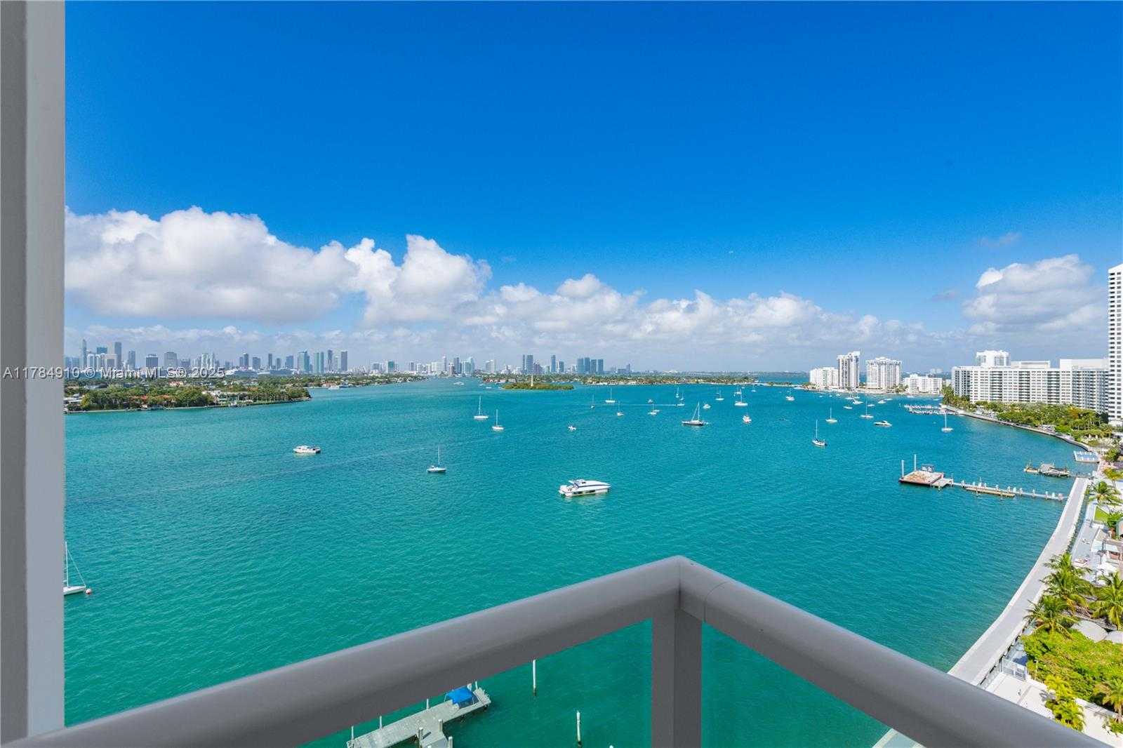 Small Image of 1000 WEST AVE #1524, Miami Beach Number 2