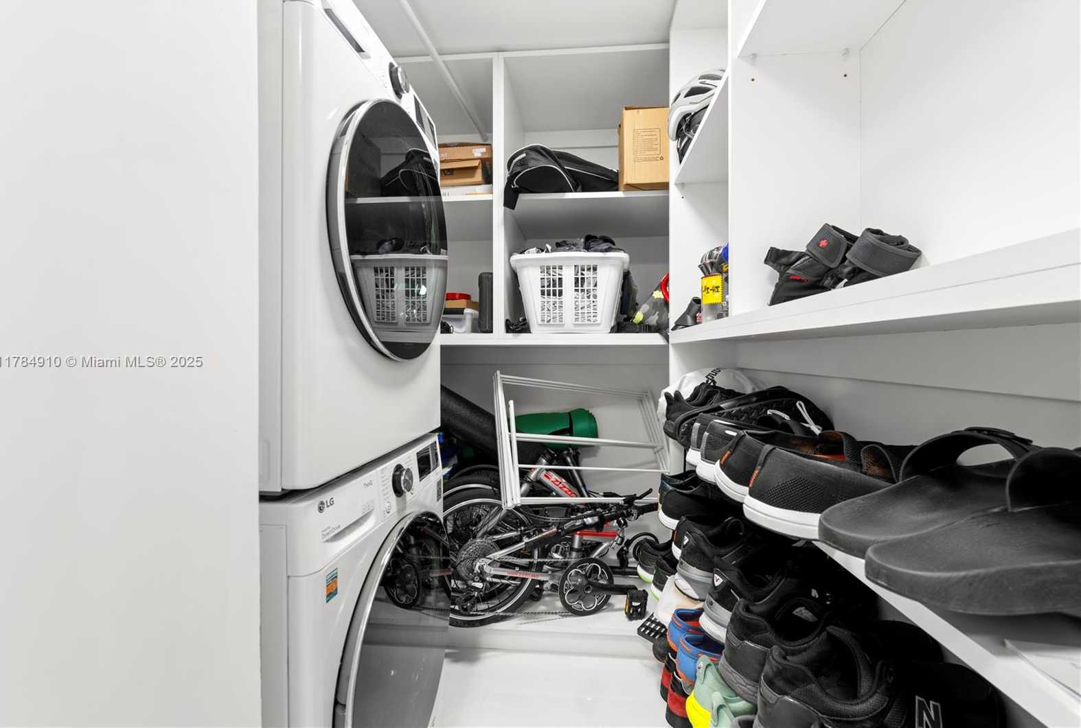 Small Image of 1000 WEST AVE #1524, Miami Beach Number 22