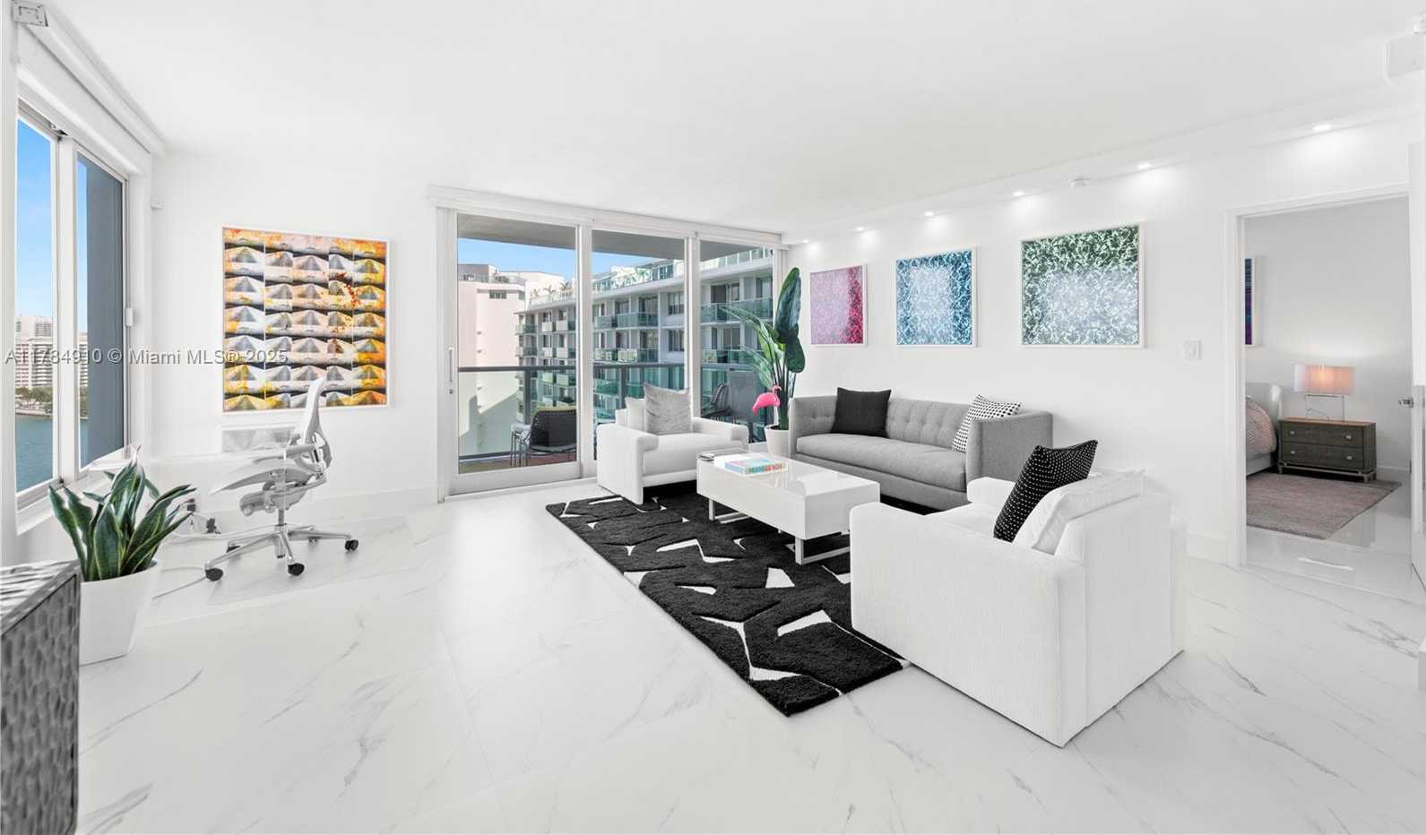 Small Image of 1000 WEST AVE #1524, Miami Beach Number 8