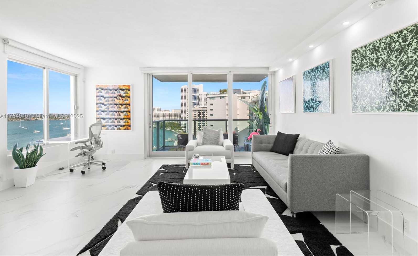 Small Image of 1000 WEST AVE #1524, Miami Beach Number 9