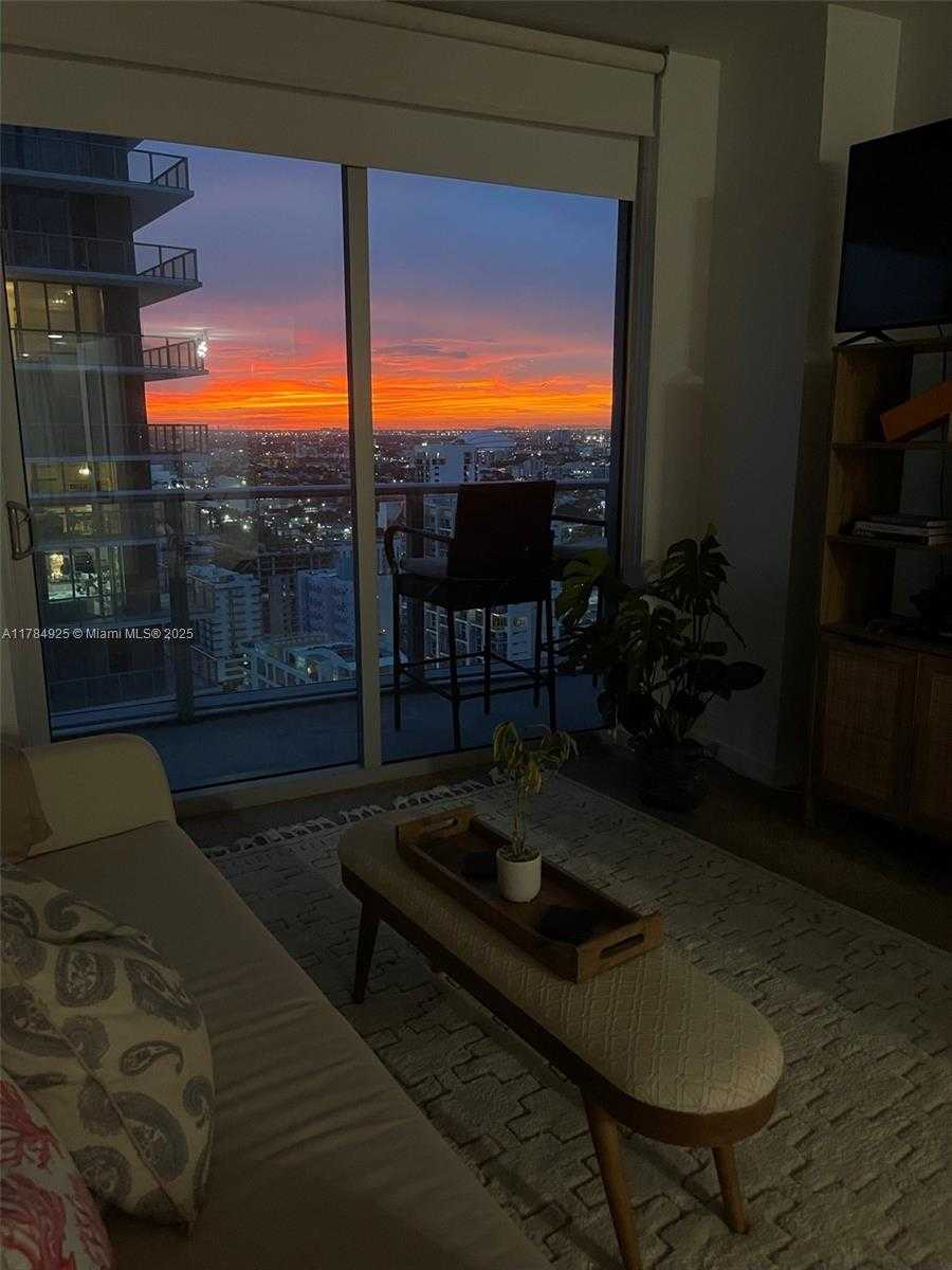 Small Image of 1100 SOUTH MIAMI AVE #3106, Miami Number 16
