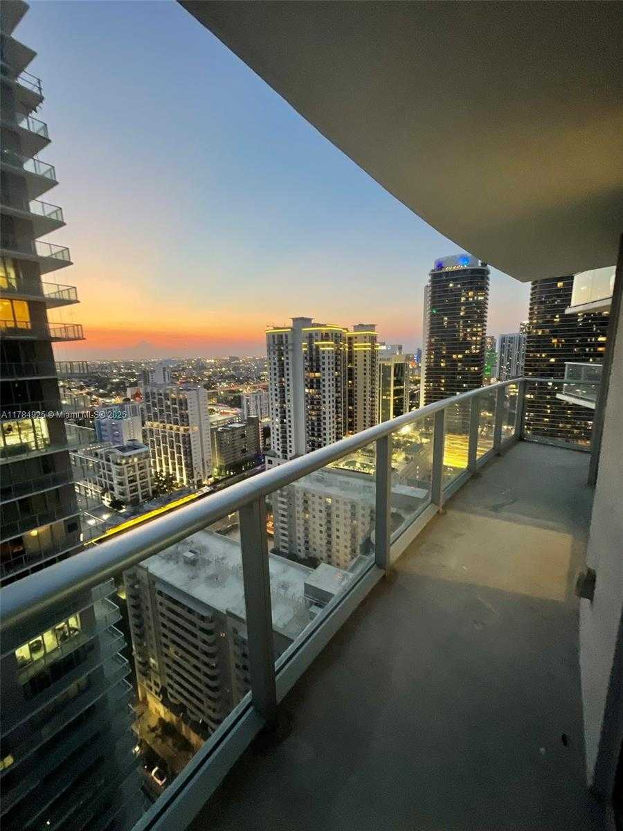 Small Image of 1100 SOUTH MIAMI AVE #3106, Miami Number 3