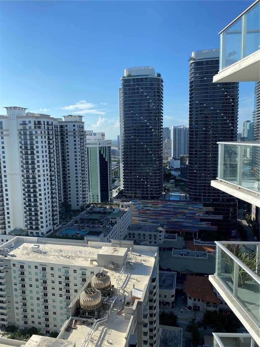 Small Image of 1100 SOUTH MIAMI AVE #3106, Miami Number 7
