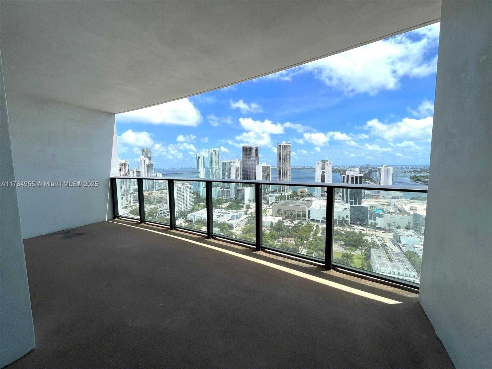 Small Image of 1600 NORTH EAST 1ST AVE #3201, Miami Number 15