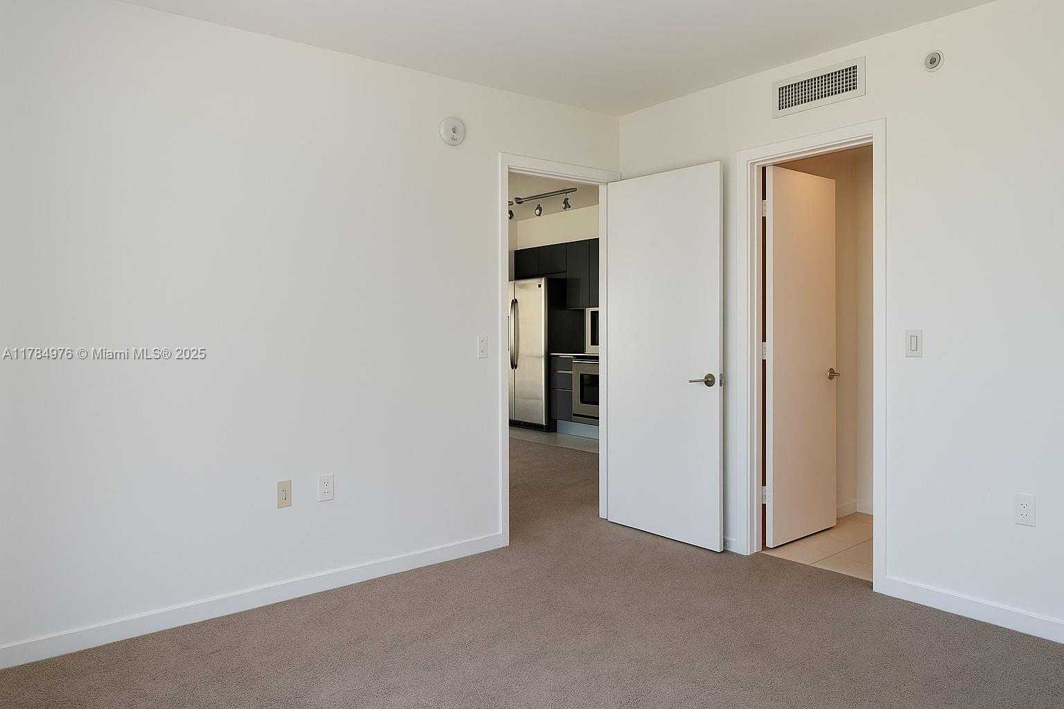 Small Image of 31 SOUTH EAST 6TH ST #1002, Miami Number 10