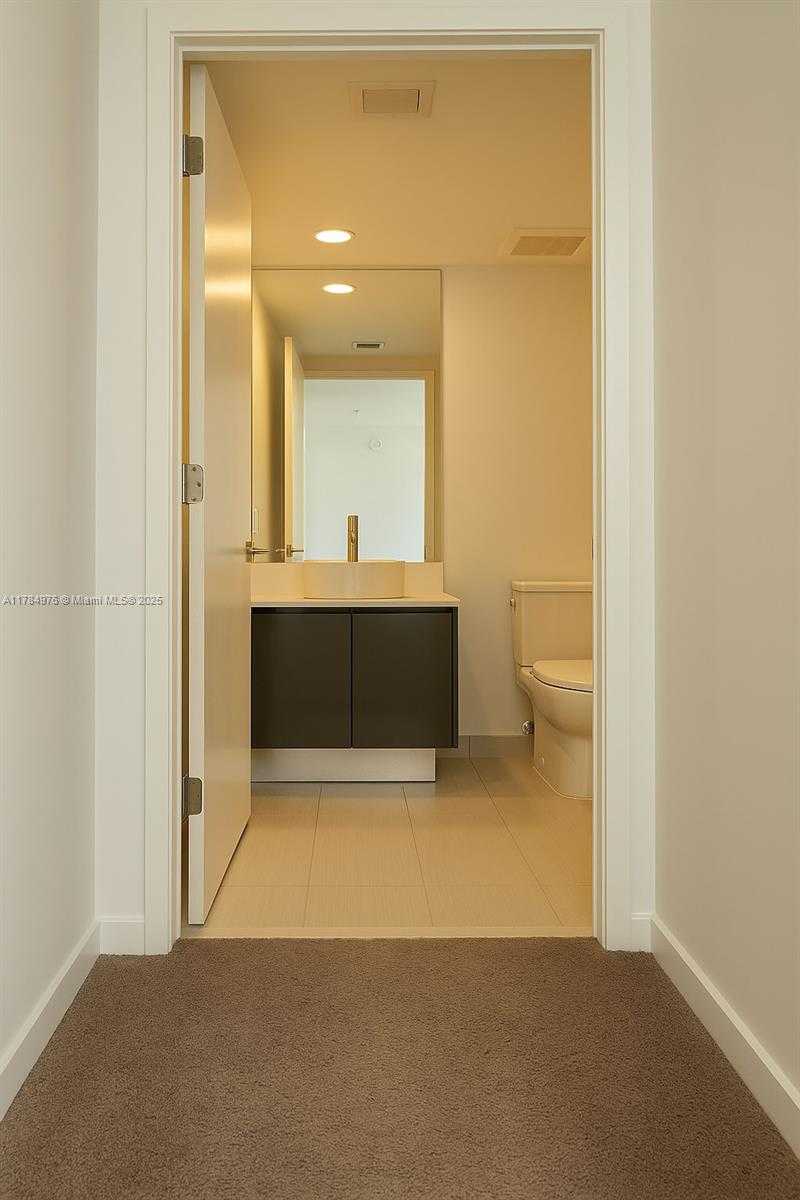 Small Image of 31 SOUTH EAST 6TH ST #1002, Miami Number 16