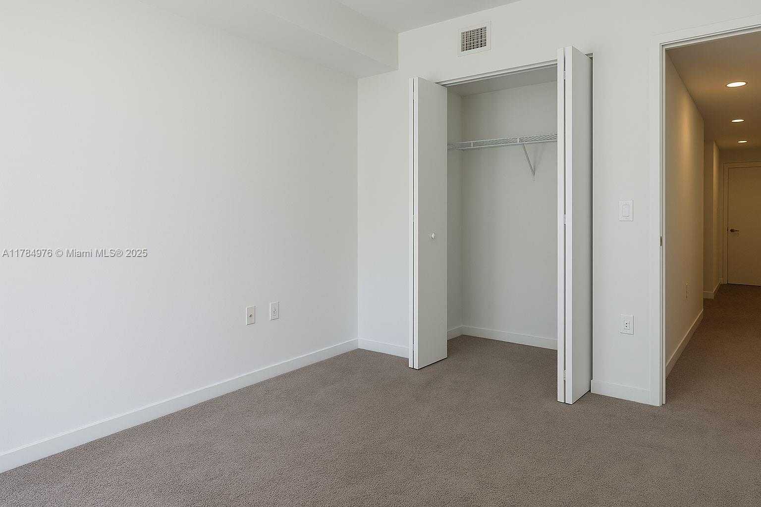 Small Image of 31 SOUTH EAST 6TH ST #1002, Miami Number 19